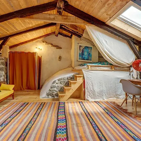 Granit - Hameau Ardéchois *